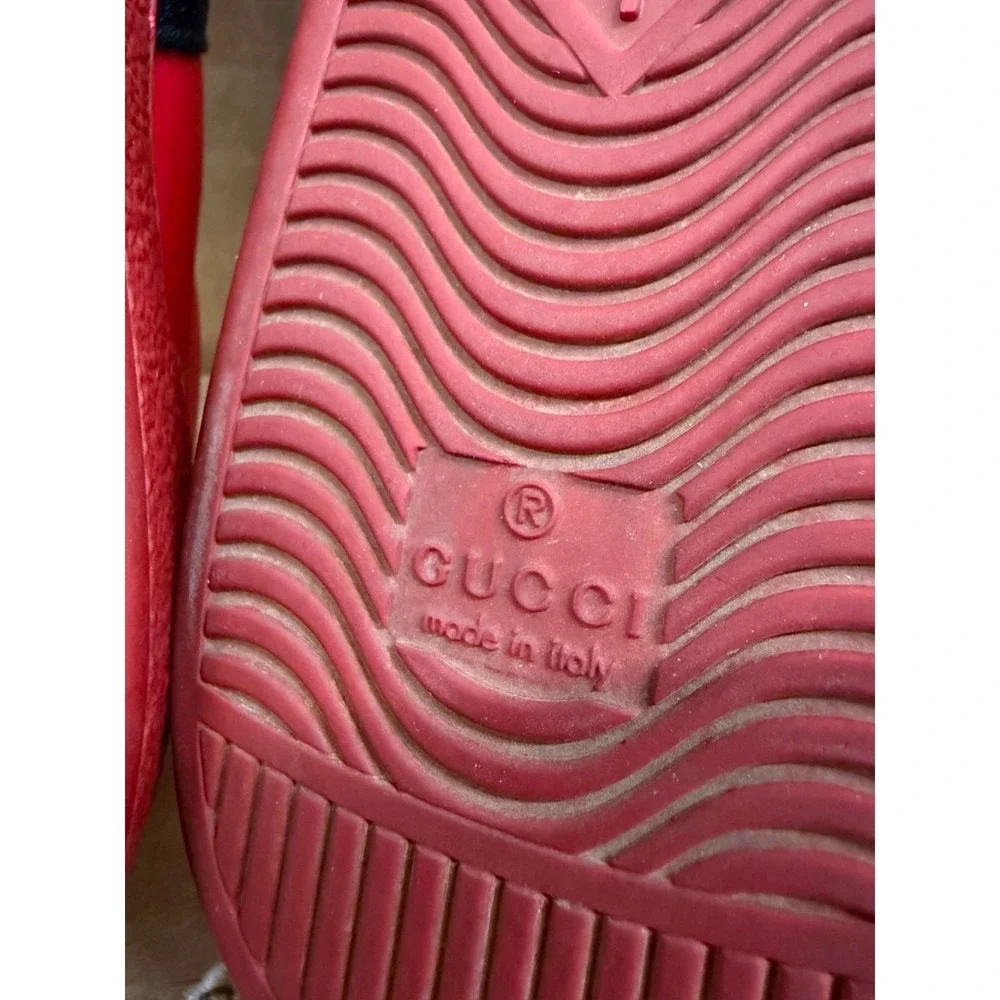 Gucci Ace Embroidered Bee Leather Low Top Sneakers Red Navy Mens Size 10 US